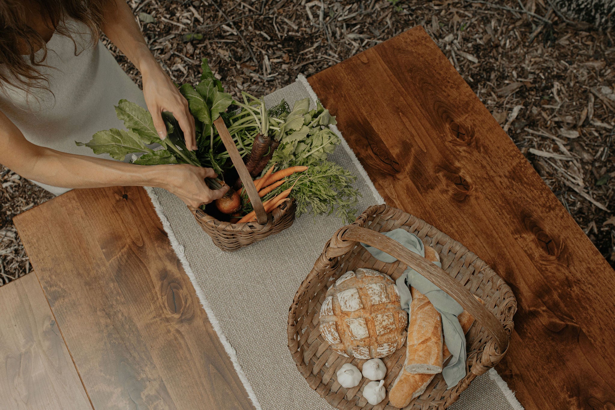 Table à manger à tréteaux - Tabac
